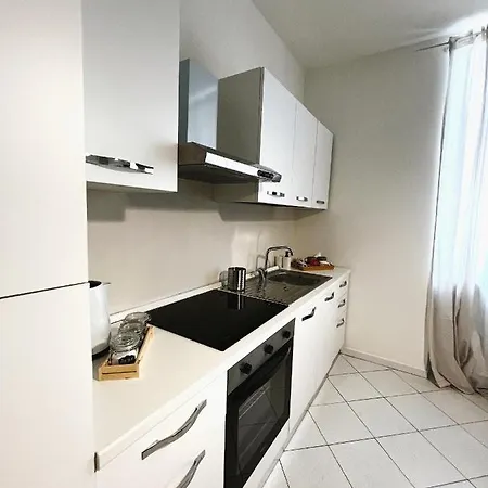 Daisy Homes #2 *